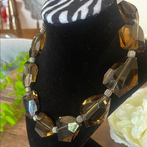 Brown Faceted Crystal Necklace Statement Jewelry - Picture 5 of 7